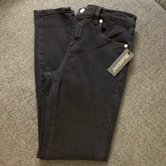 BlankNYC The Great Jones High Rise Skinny 26x27 - Picture 4 of 9